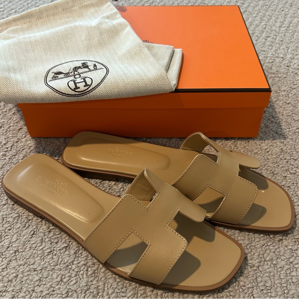 Authentic Hermes Oran Sandals Beige Natura / Beige Natural - size 40 / 9.5 - Picture 3 of 13